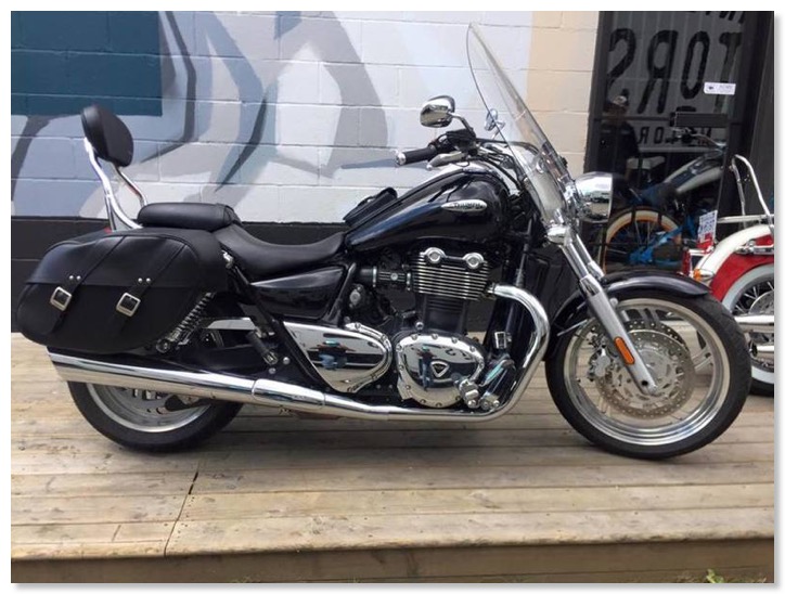 triumph thunderbird 2